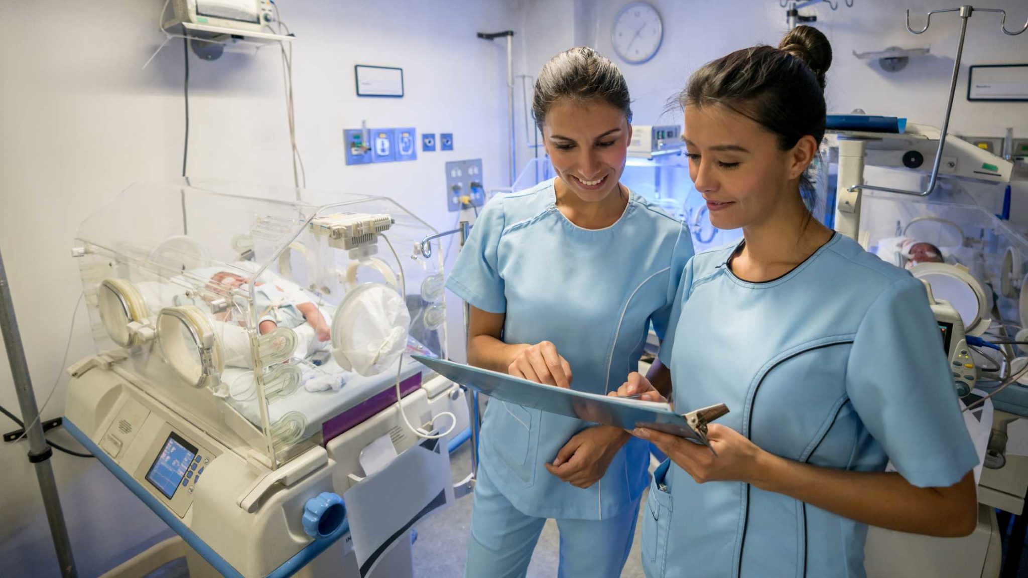 How to Become a Neonatal Nurse | Total Nurses Network